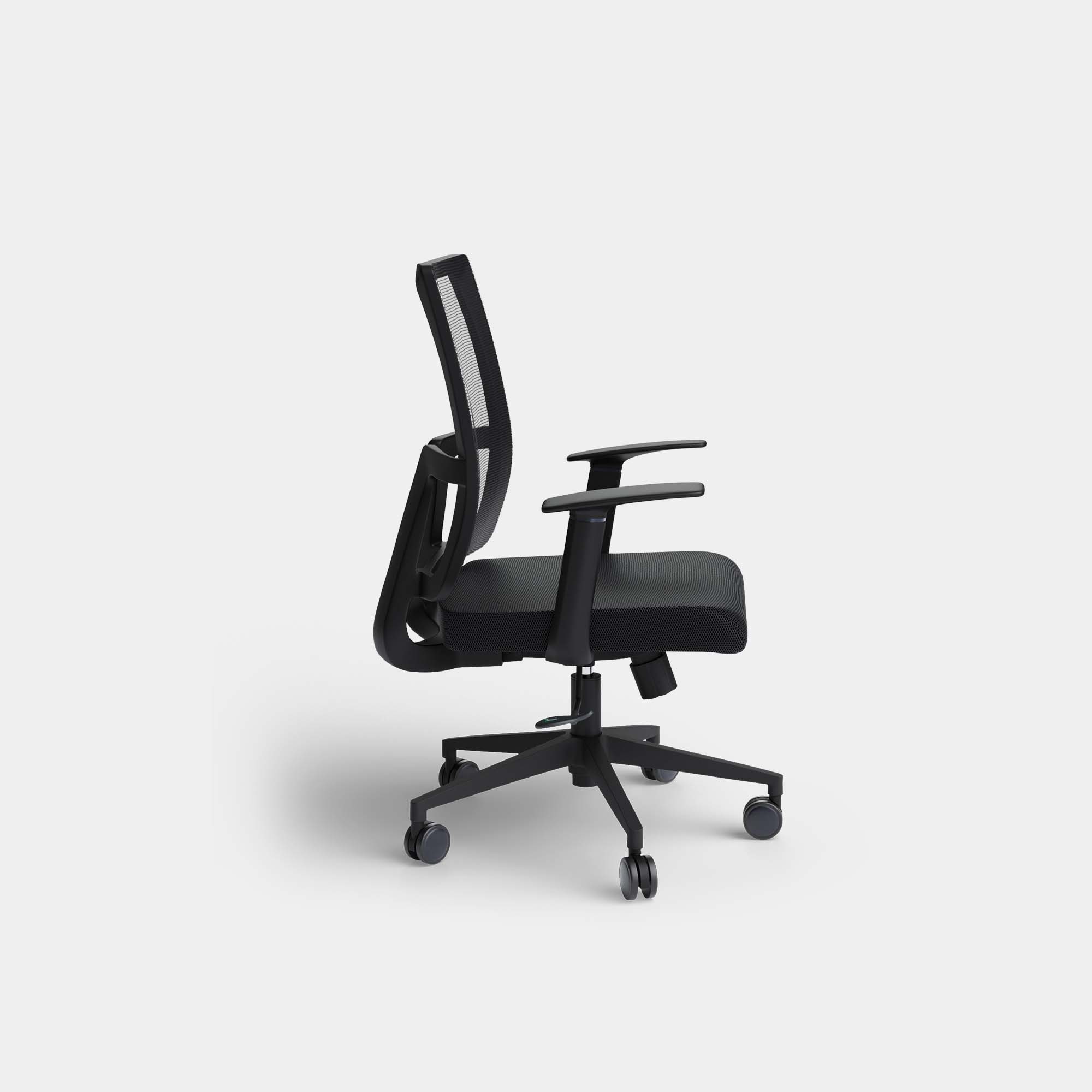 AeroMesh Office Chair - Image 3