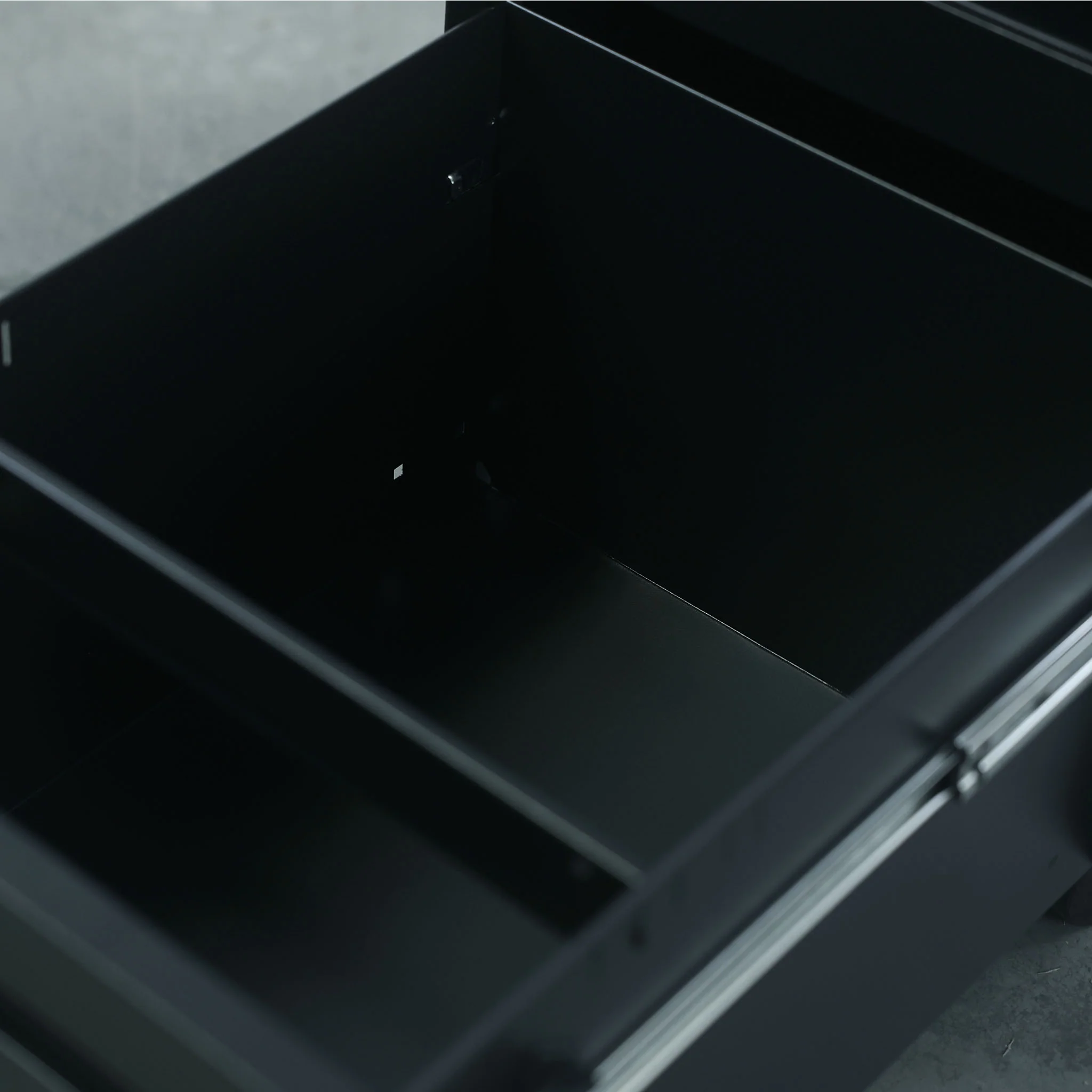 Motion Rolling Steel Filing Cabinet - Image 8